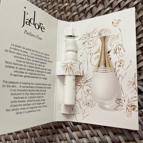 ***RESERVED FIR ASH***NEW Dior Beauty Gift Set - 5 pieces - Picture 5 of 10